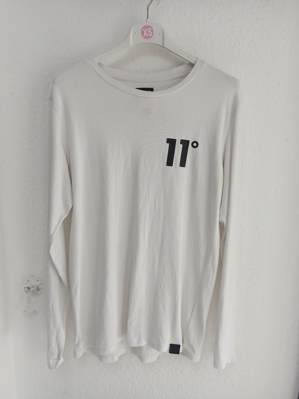 11 Degrees Men's Long-Sleeve T-Shirt - White (XS -S)