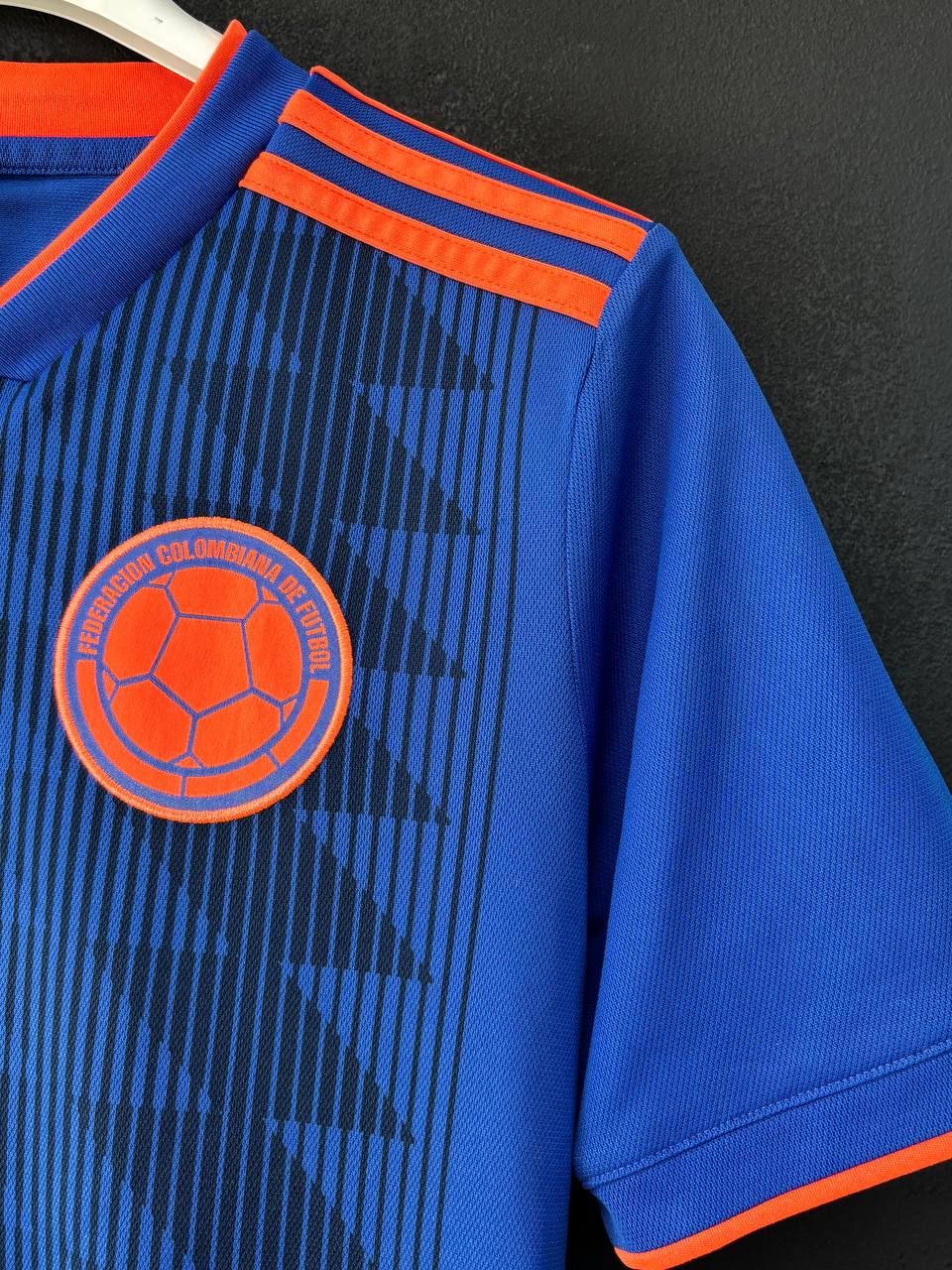 Colombia Adidas 2018/2019 Away Shirt S