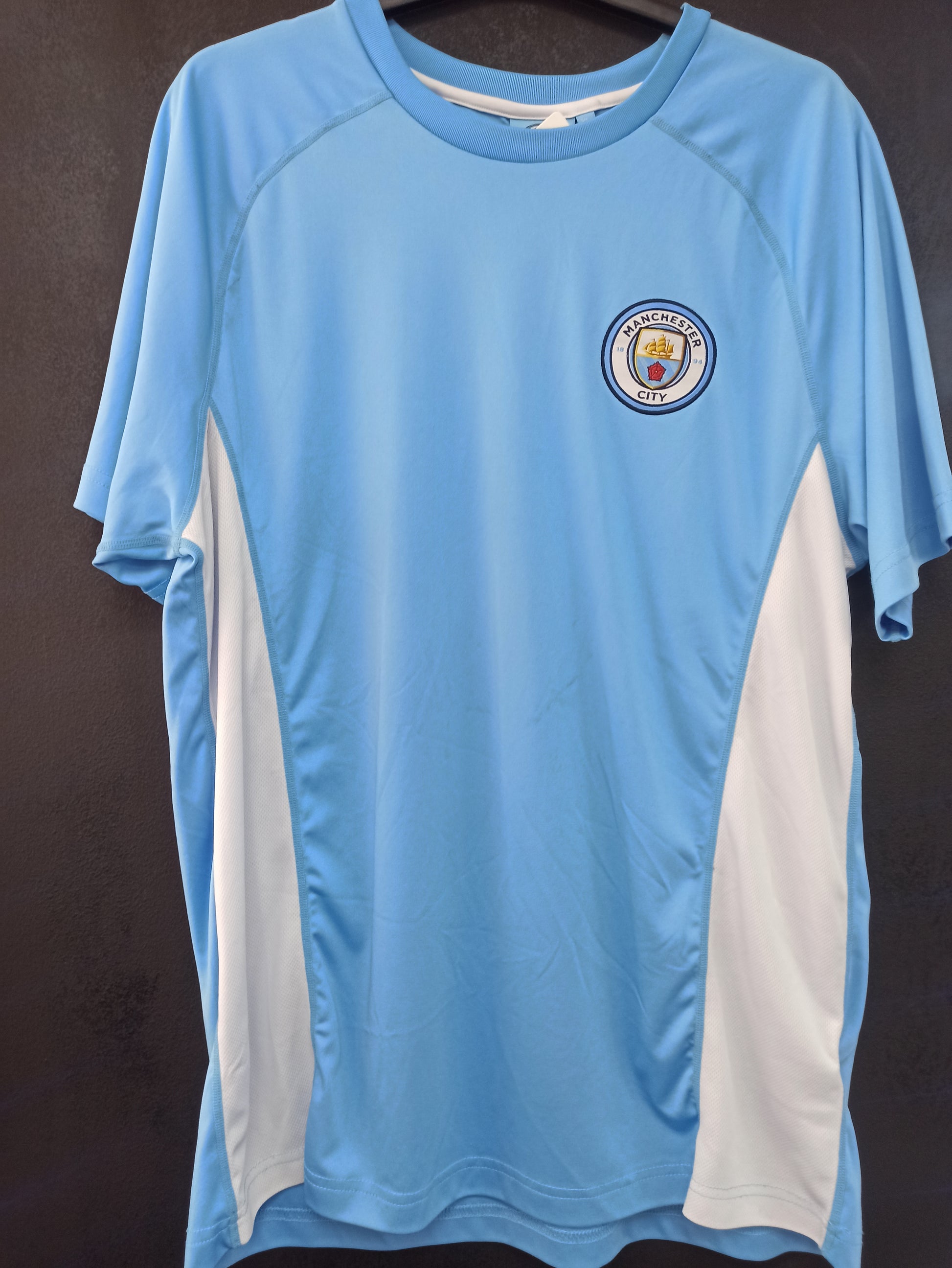 Manchester City  Jersey - Sky Blue with White Panels (XL)