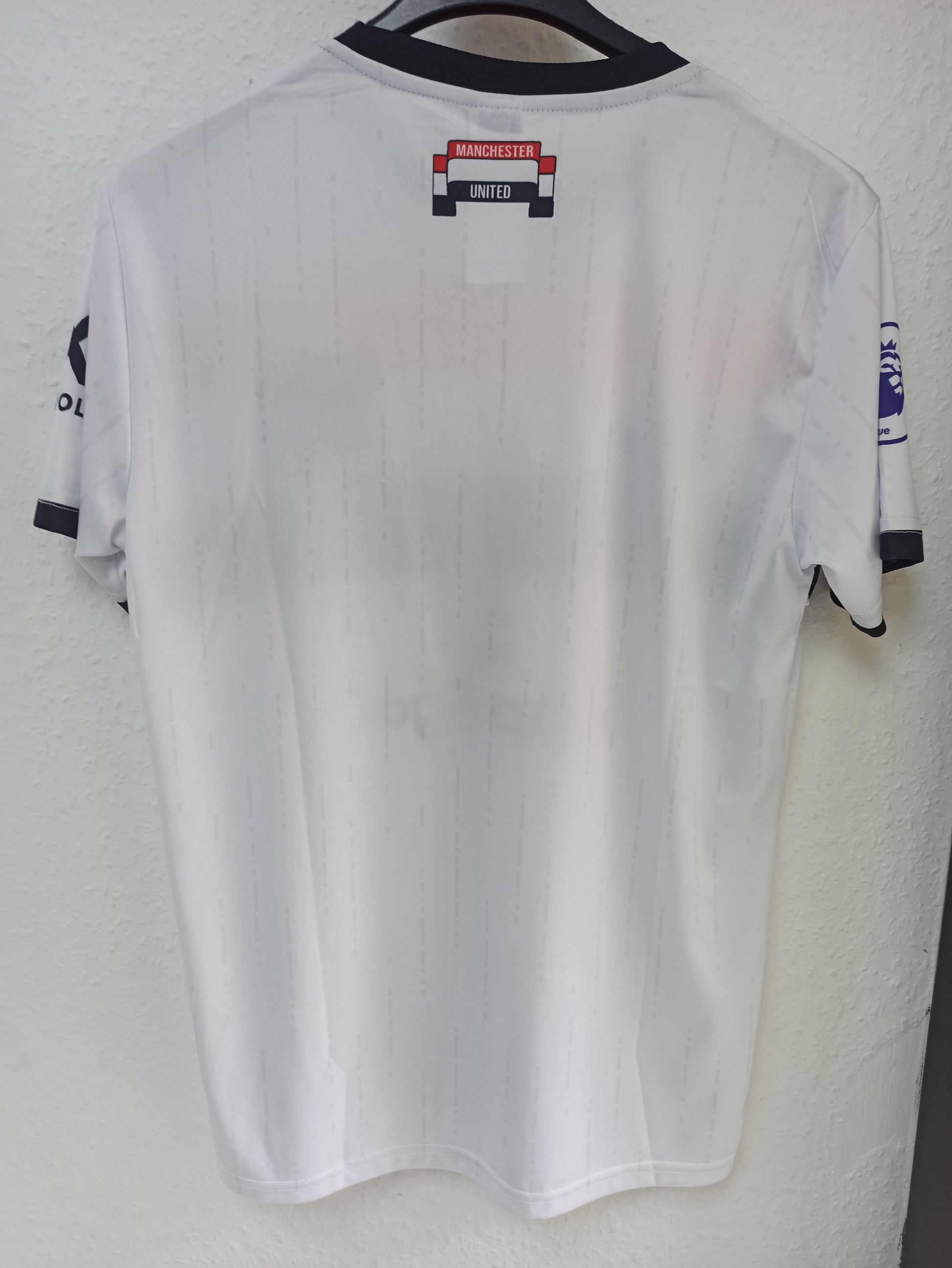 Manchester United 2023-24 Third Jersey (XS - S)