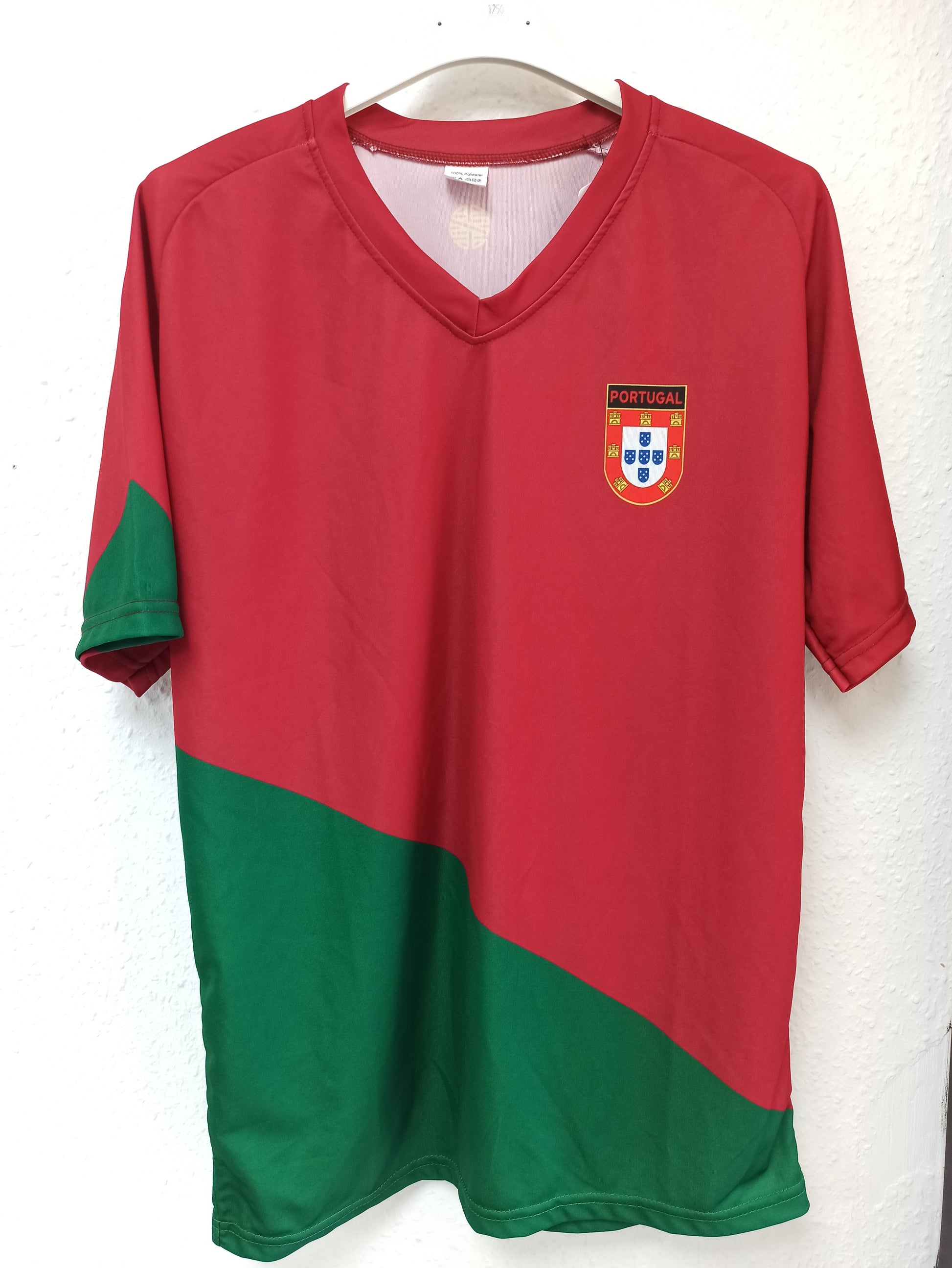 Portugal National Team Home Jersey - Vintage Style Football Shirt (M)