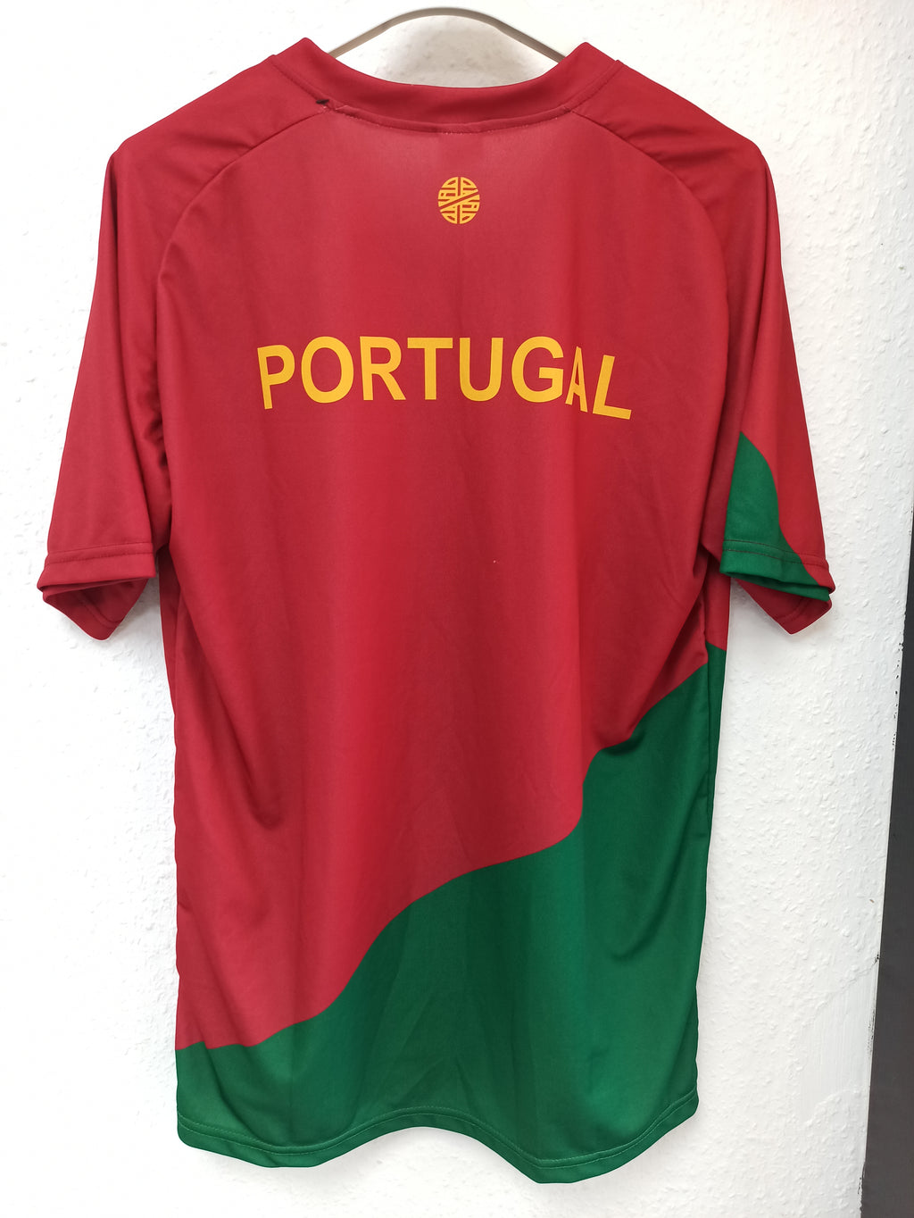 Portugal National Team Home Jersey - Vintage Style Football Shirt (M)