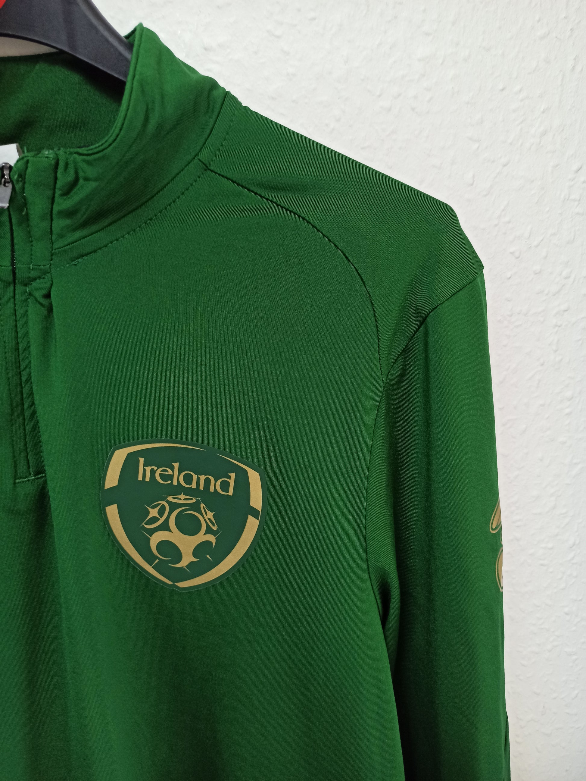 Ireland National Team New Balance Training Top - (S)