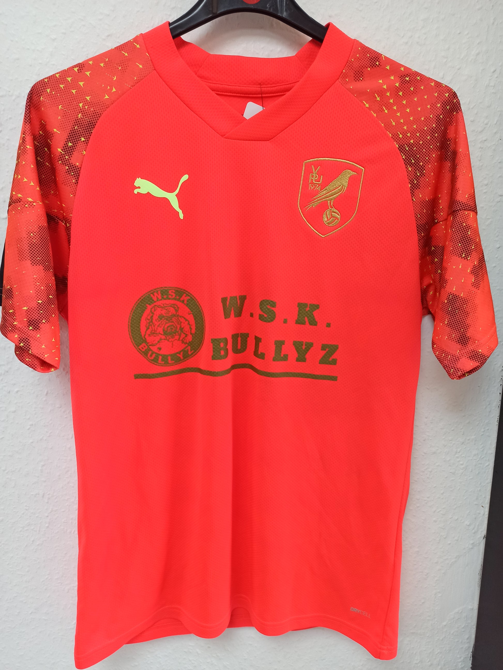 W.S.K. Bullyz Retro Football Jersey - Vibrant Orange & Green Kit (M)