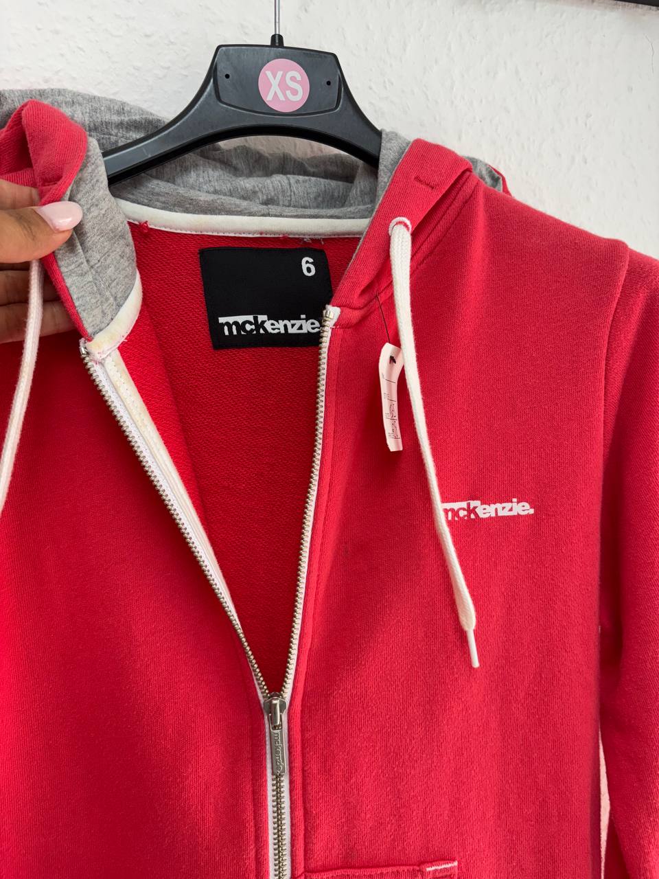McKenzie Full-Zip Hoodie (XS - S)