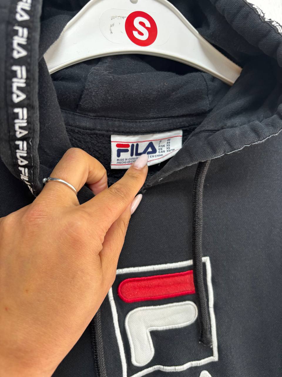 Fila Classic Pullover Hoodie (S)