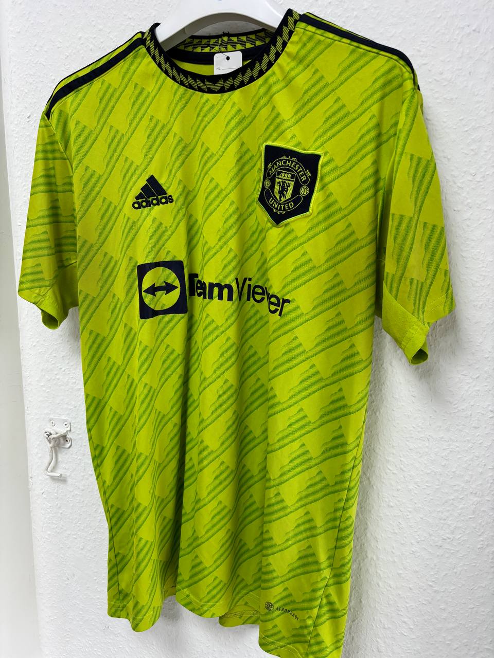 Manchester United Away/Third Jersey (XL)
