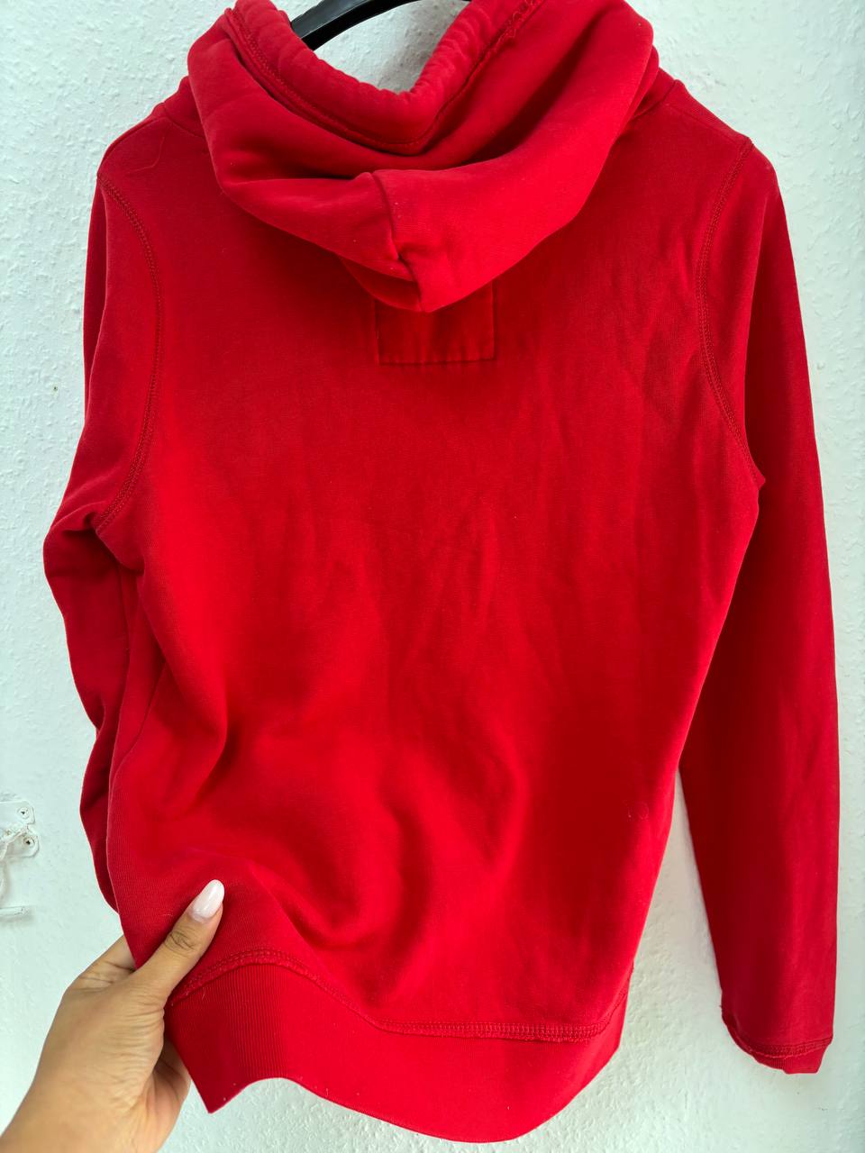 Hollister Women's Red Arch Logo Pullover Hoodie (L)