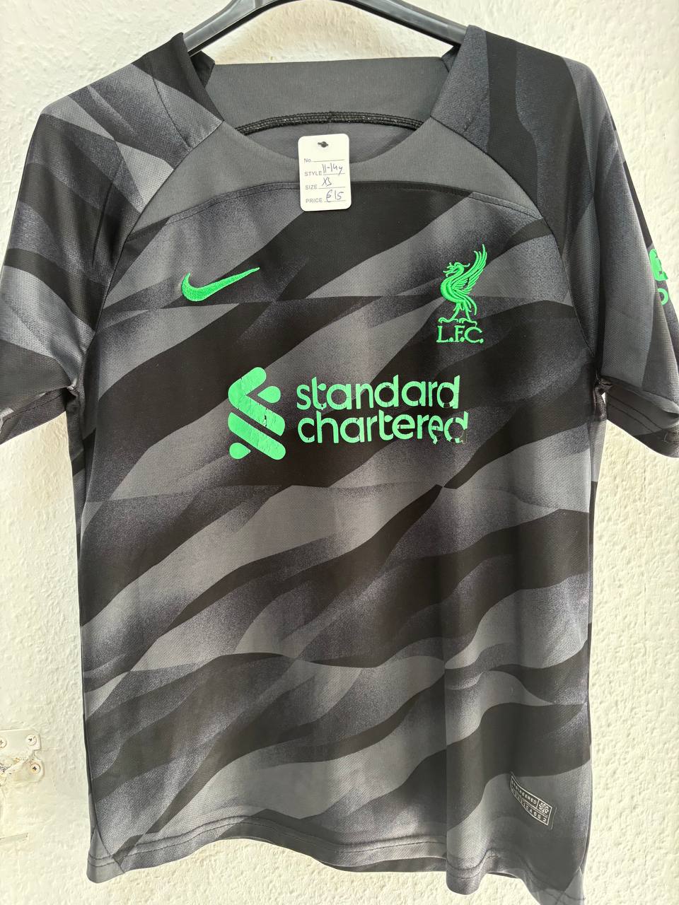 Liverpool FC Goalkeeper/Third Kit Jersey (11 - 14 Years)
