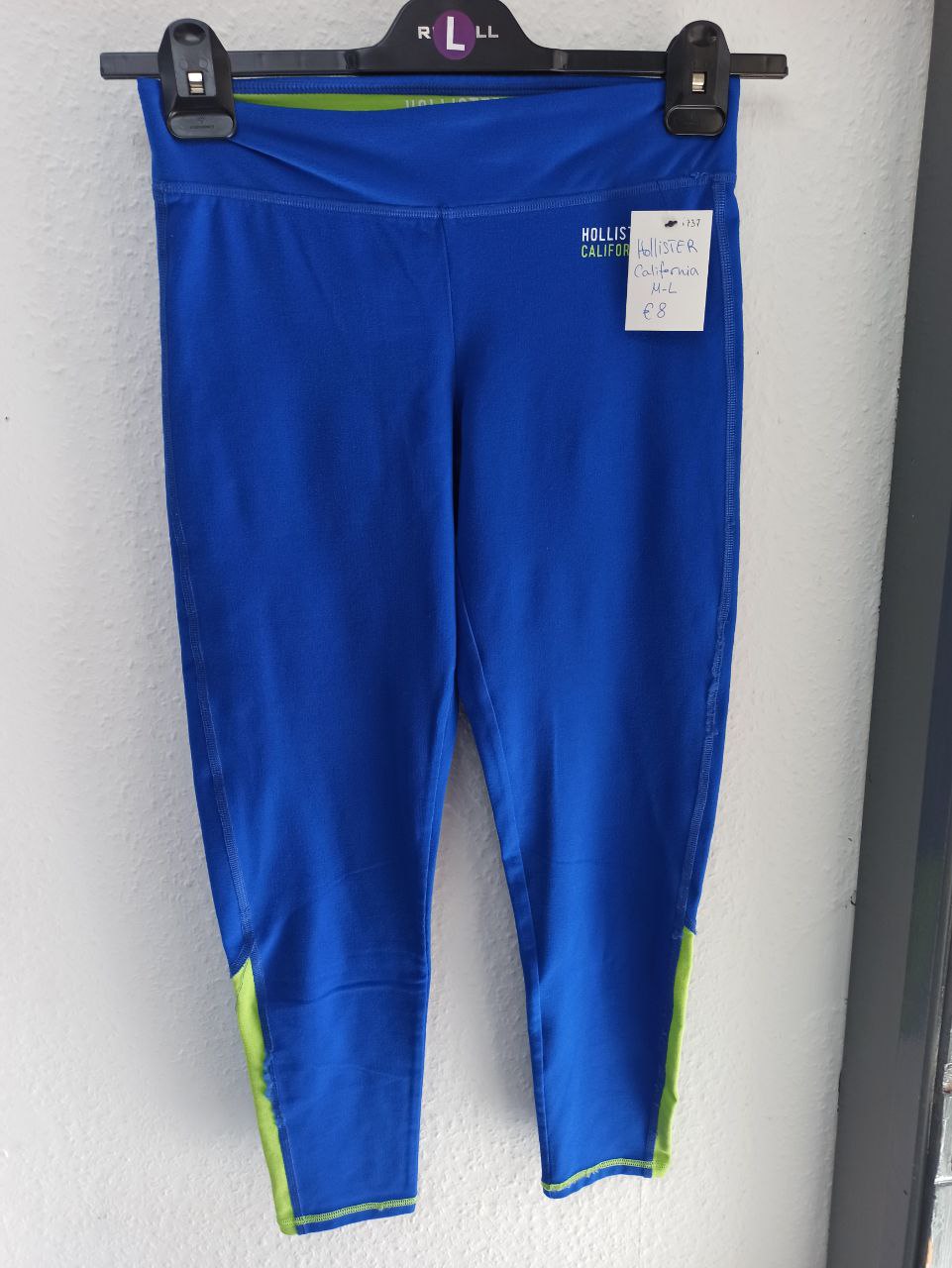 Hollister California Women's Royal Blue & Lime Green Capri Leggings (M - L)