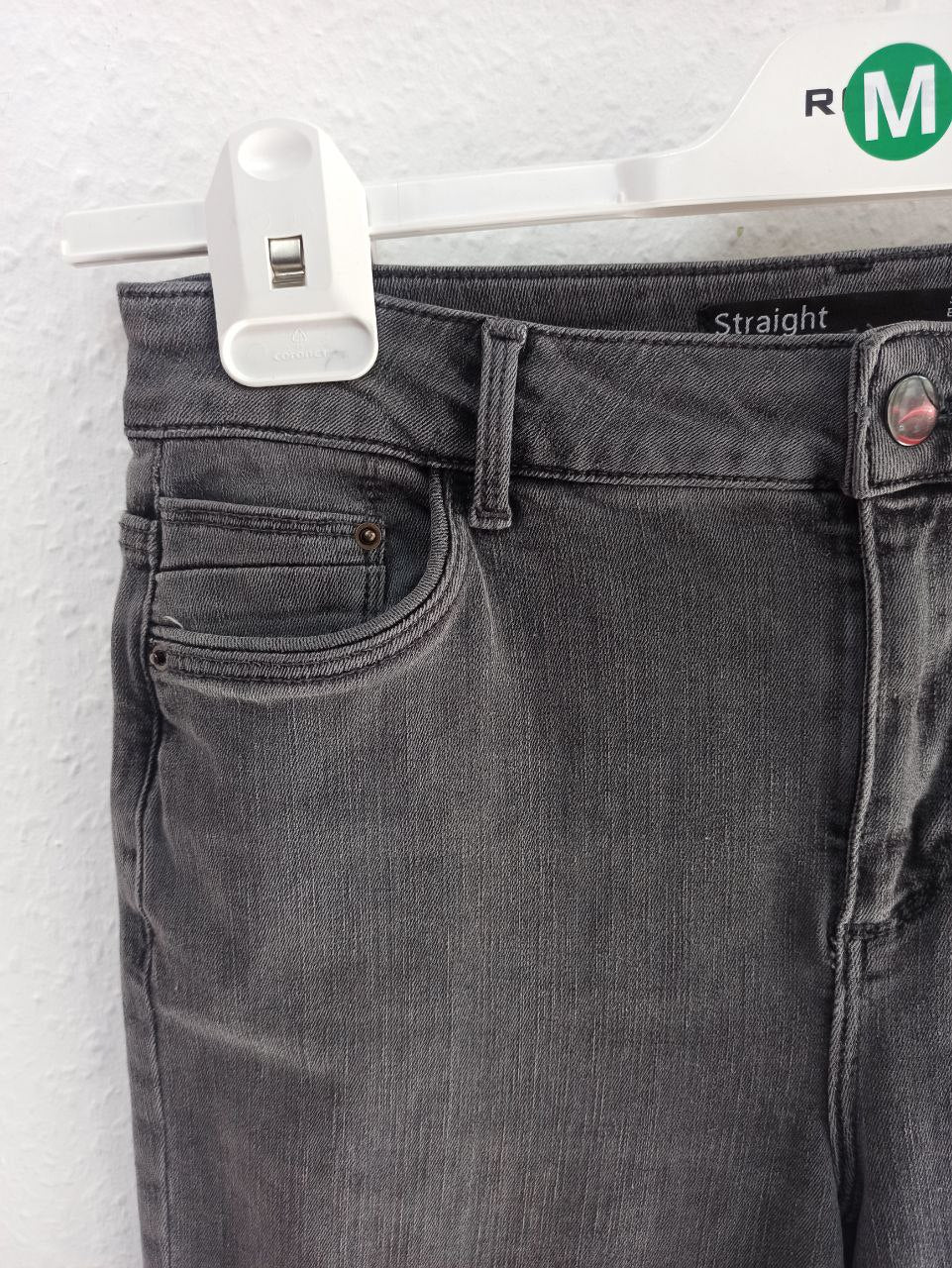 Dark Grey Wash Slim / Straight Leg Jeans (M) 10