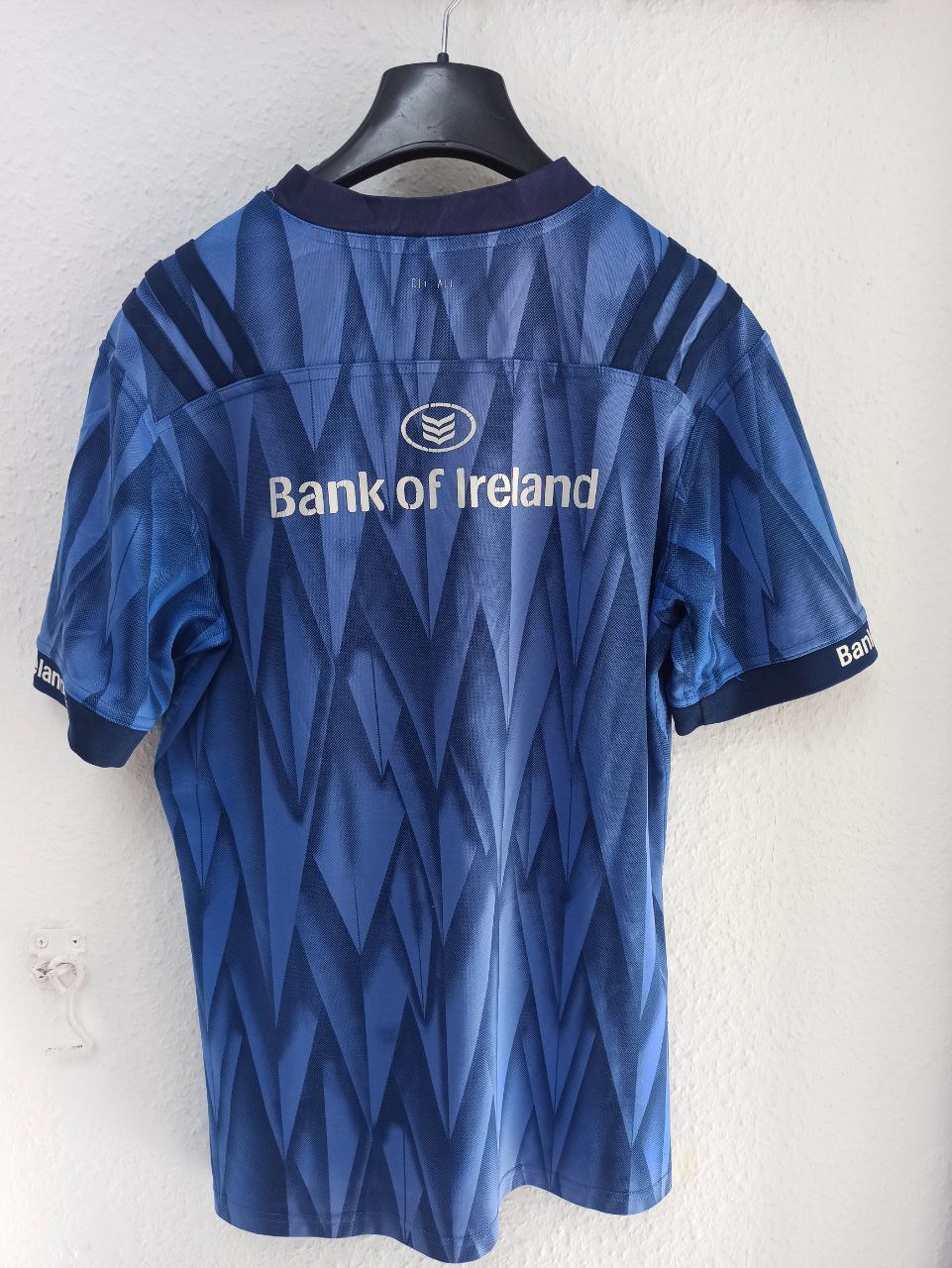 Leinster Rugby 2019/20 Home Jersey (M - L)