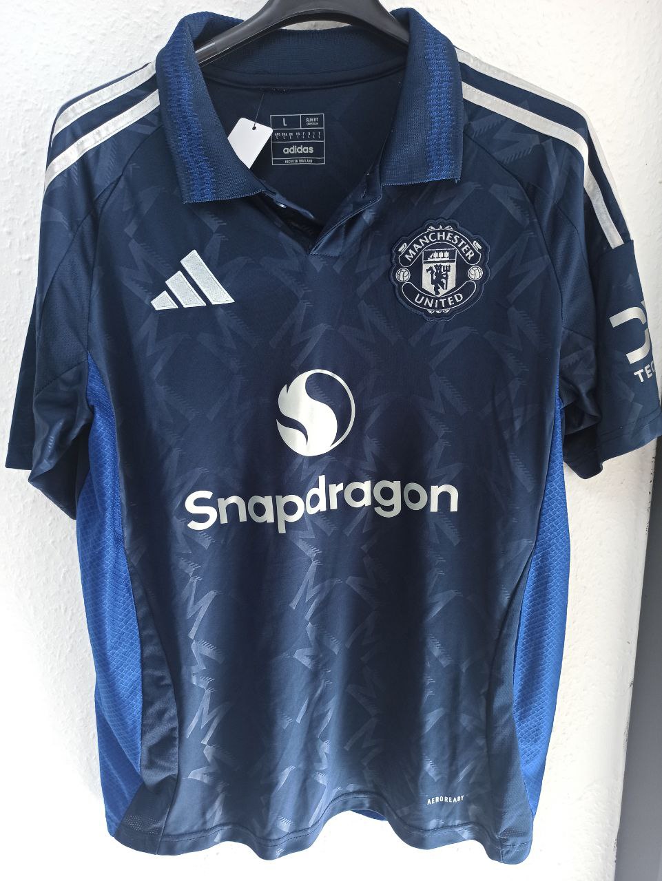 Manchester United Adidas 2023-24 Third Kit Jersey (L)
