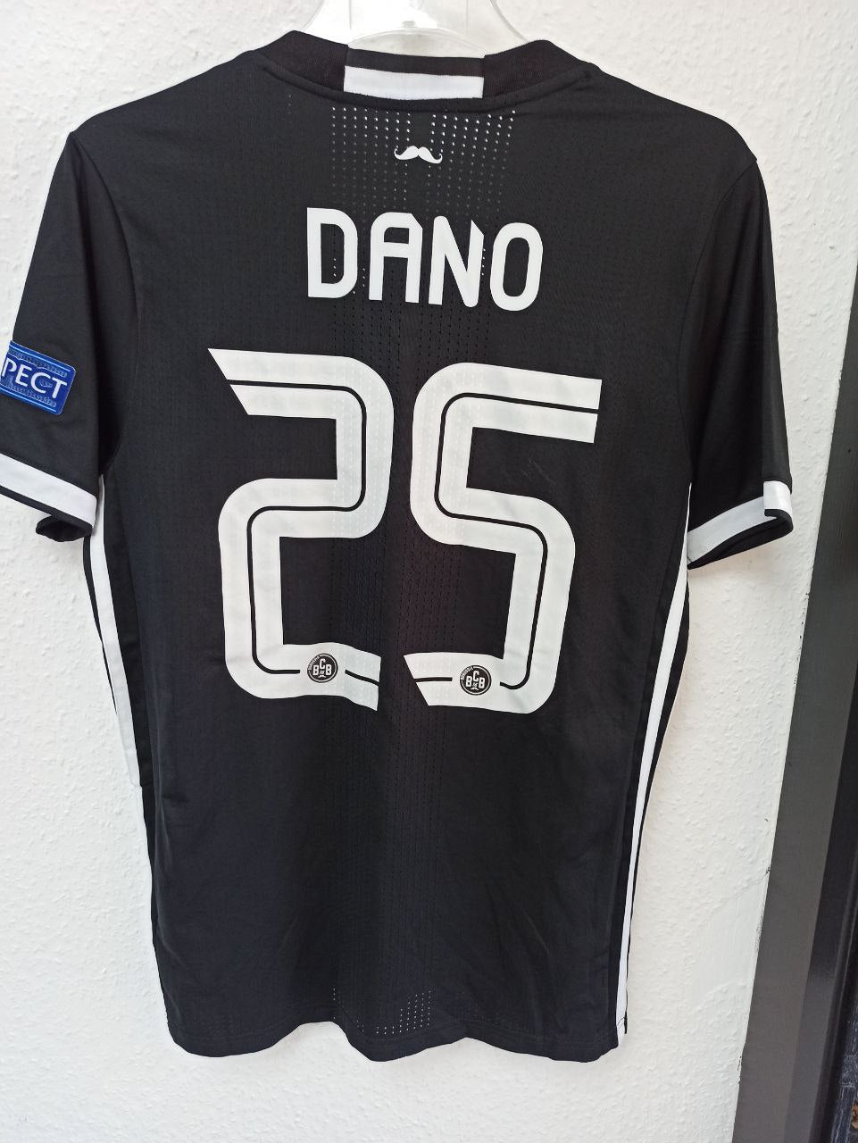Borussia Berlin Black Away Jersey "DANO 25" (M)