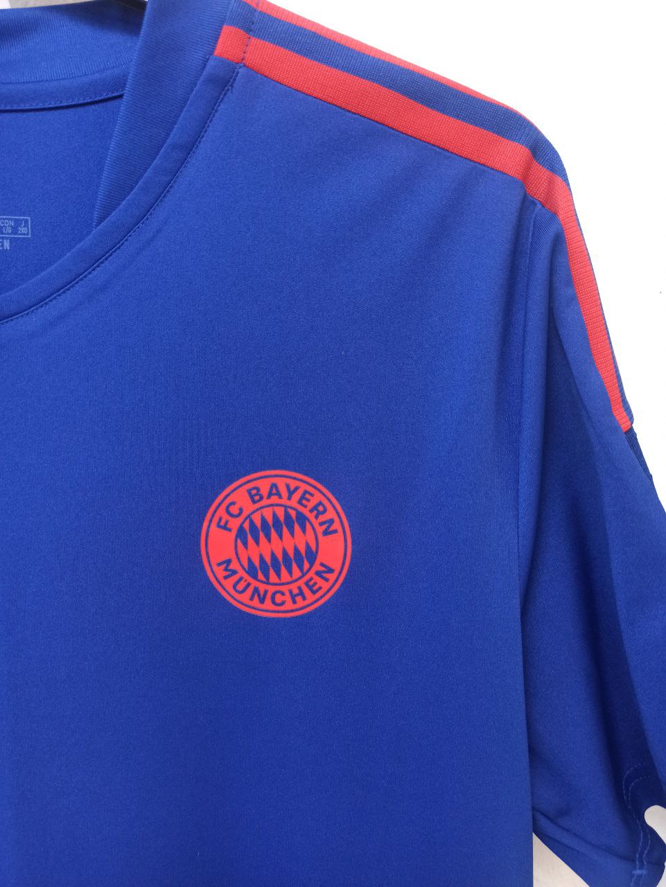 FC Bayern Munich Blue Training Shirt (L)