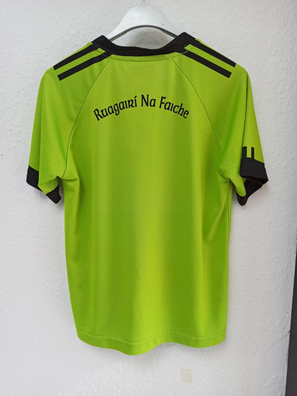 Naomh Barróg GAA Jersey O'Neills Green Gravity Group (10 - 11 Years)