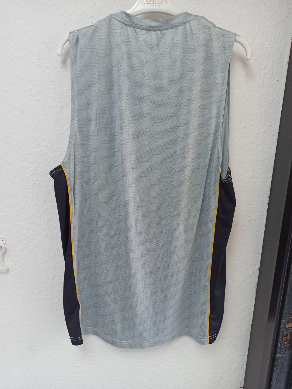 Wolves F.C. Castore Training Vest (L)