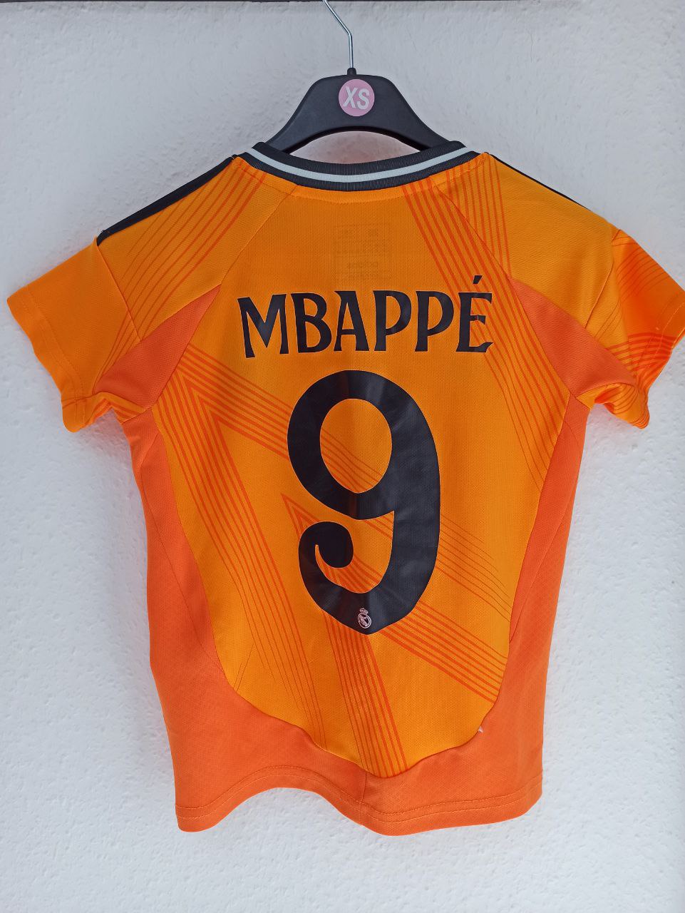 Kylian Mbappé Real Madrid Third/Away Kit - Orange #9 (4 -6 Years)