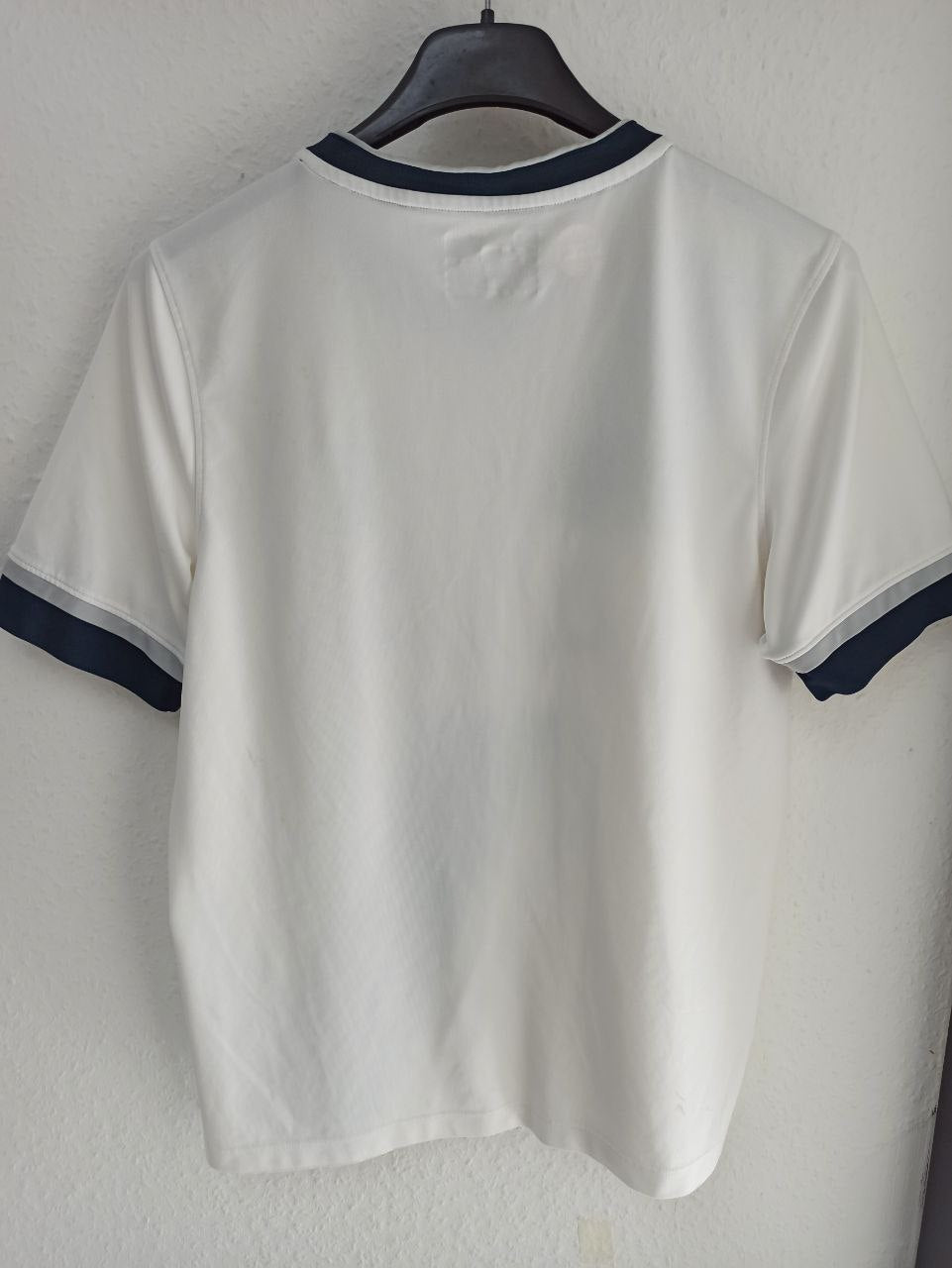 Tottenham Hotspur Home Kit 2016/17 (14 - 15 Years)