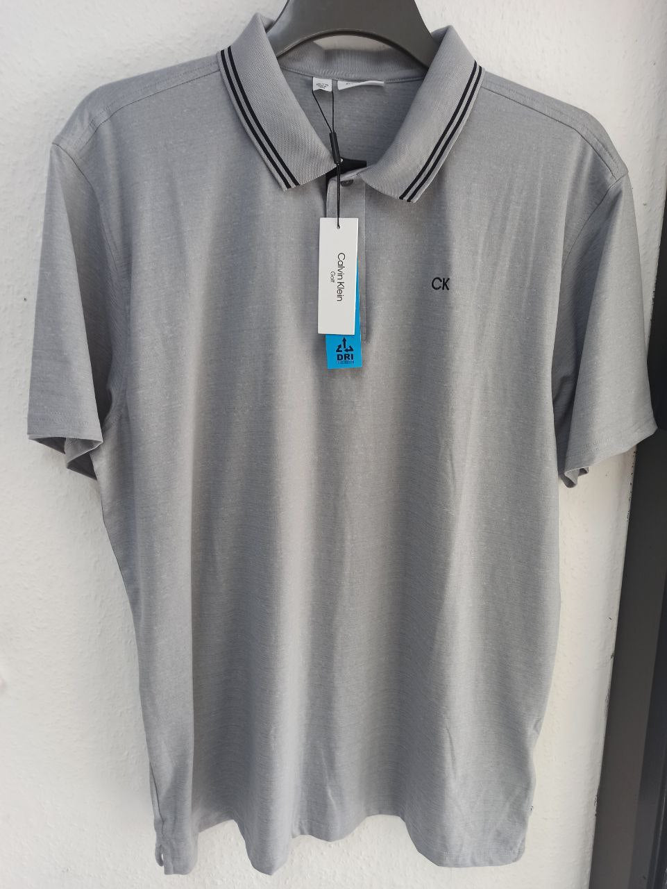 Calvin Klein Golf Men's Grey Polo Shirt with Striped Collar NEW (XXL)