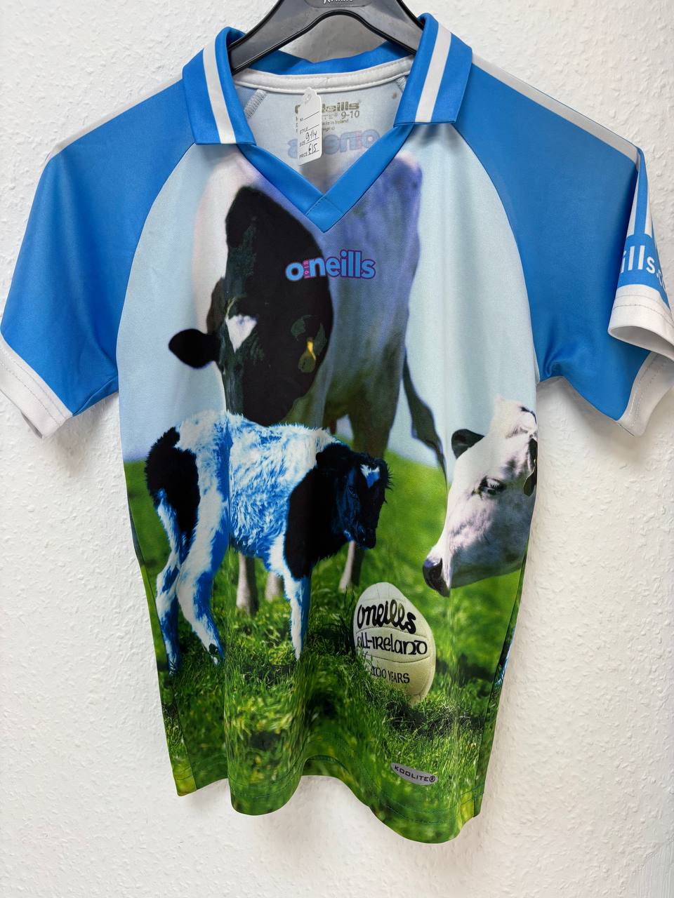 O'Neills Novelty "I'm A Little Friesian" Cow Jersey (9 - 11 Years)