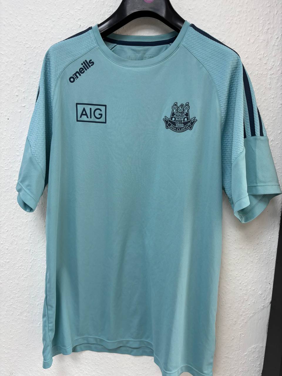 Dublin GAA O'Neills Training Top - Official Club Apparel (L)
