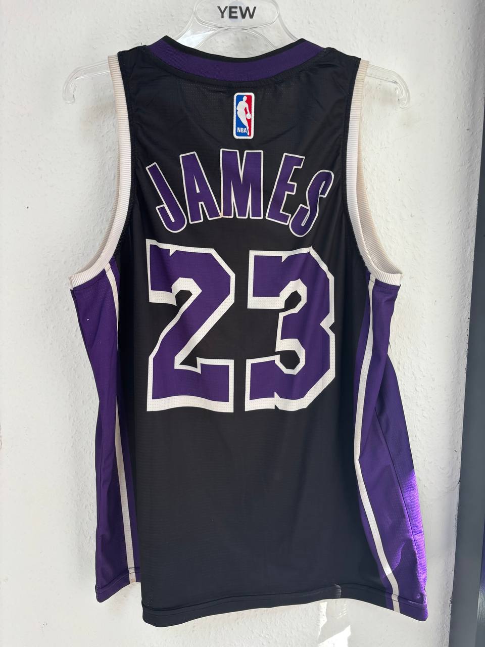Nike Los Angeles Lakers LeBron James Black & Purple Statement Jersey #23 (XL)