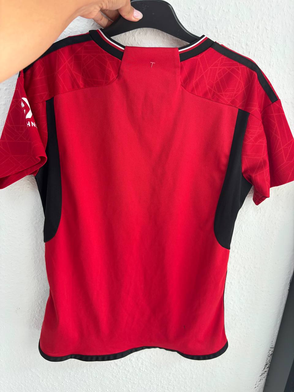 Manchester United 2021-22 Home Jersey (XS)