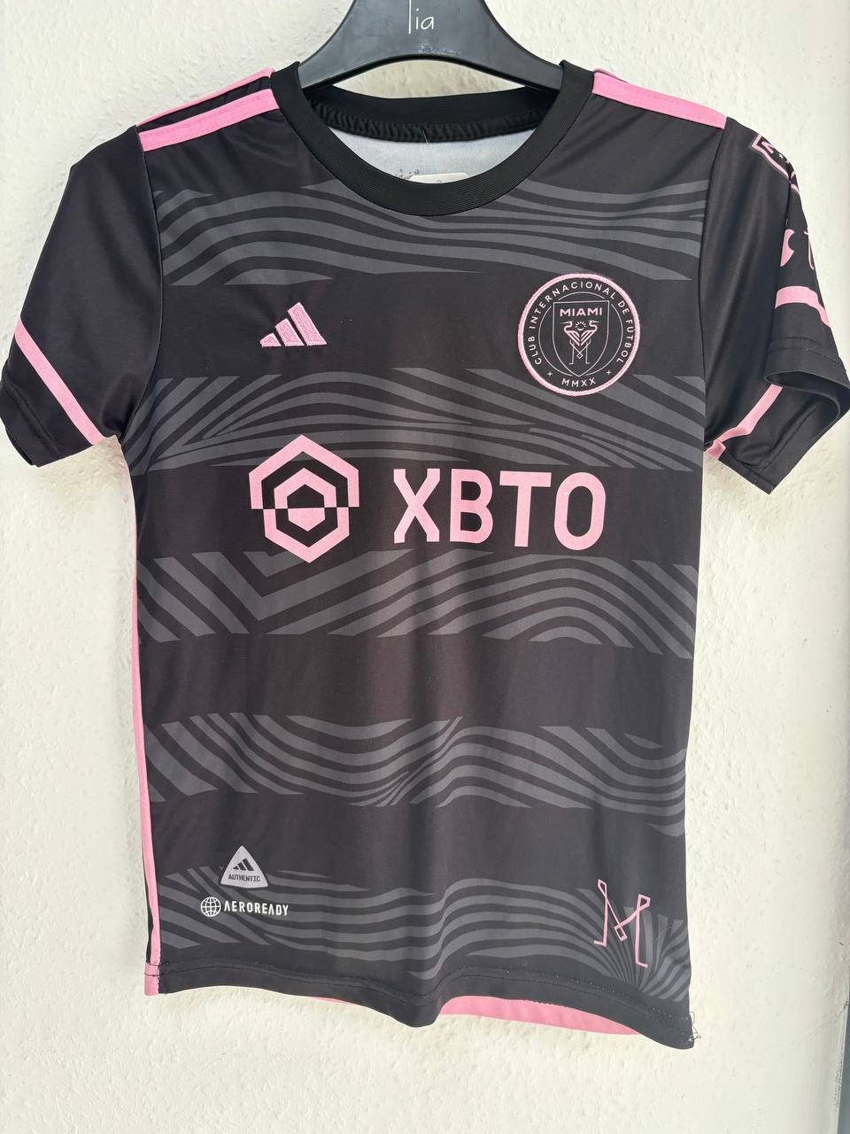 Inter Miami CF 2022/23 Away Jersey – Black/Pink Lionel Messi #10 – “The Heartbeat Kit” (9 - 11 years)