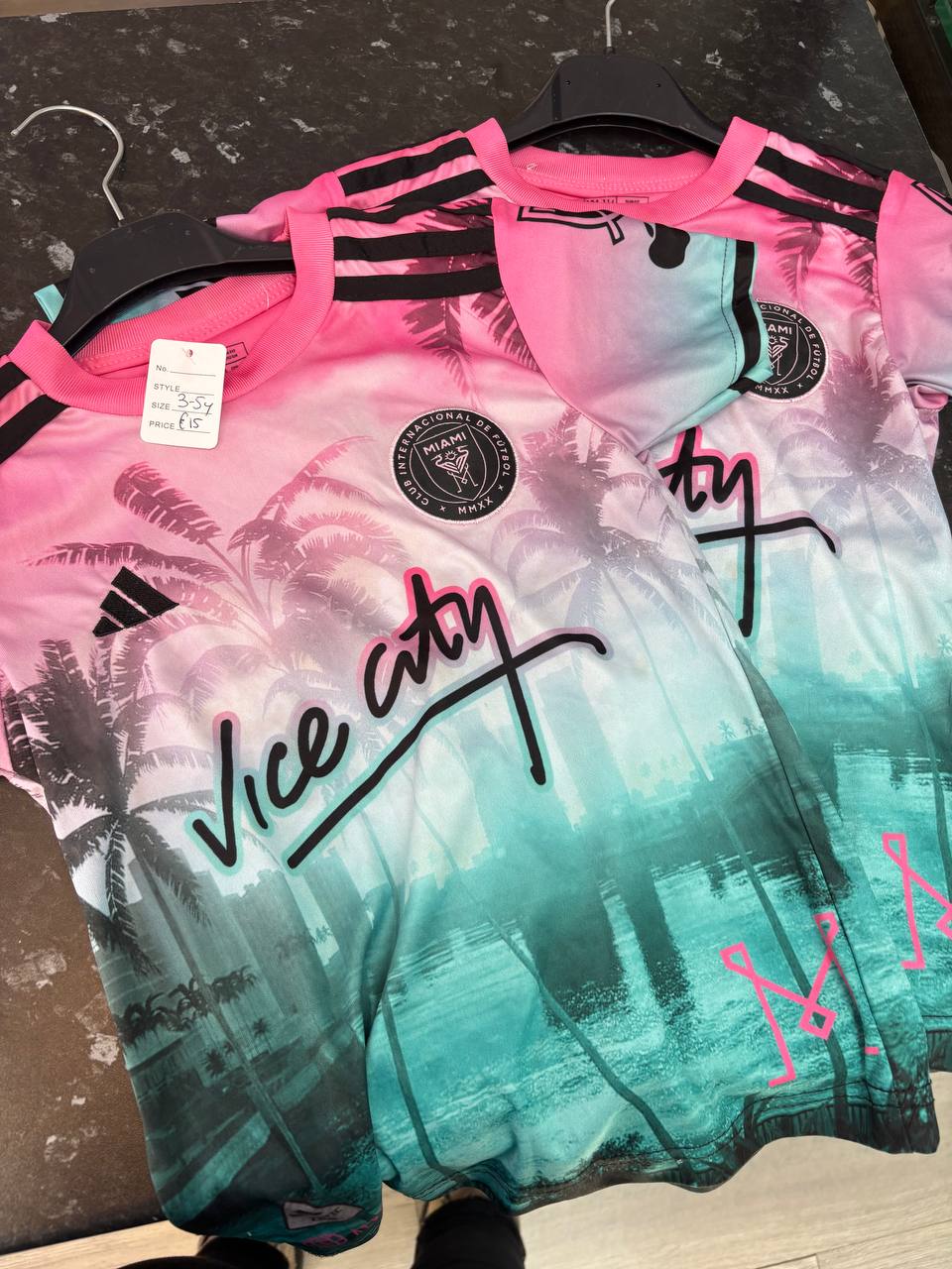 Inter Miami CF Messi #10 'Vice City' Limited Edition Gradient Jersey (3 - 5 Years)