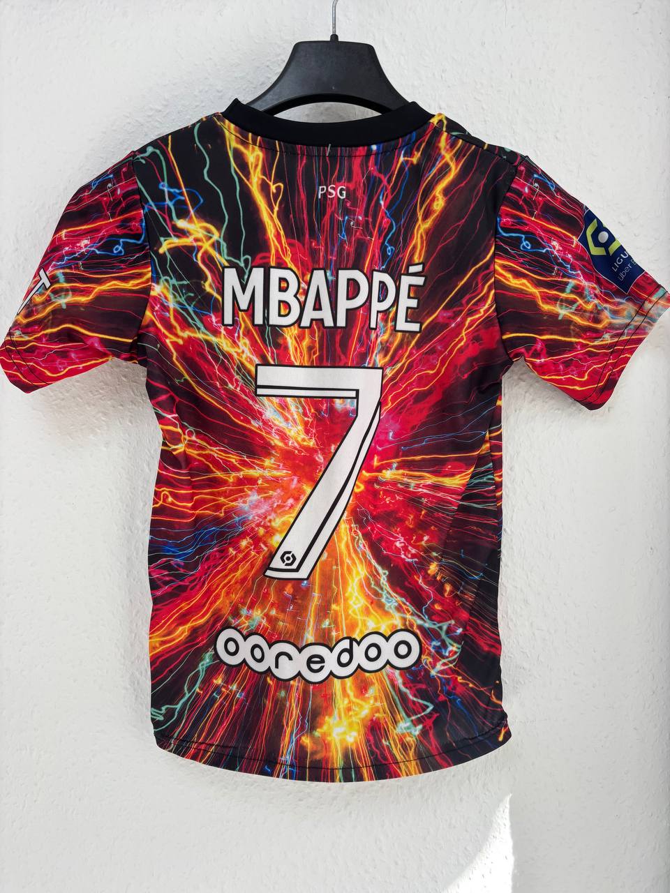 PSG Kylian Mbappé #7 'Energy Burst' Special Edition Fan Jersey (3 - 5 Years)
