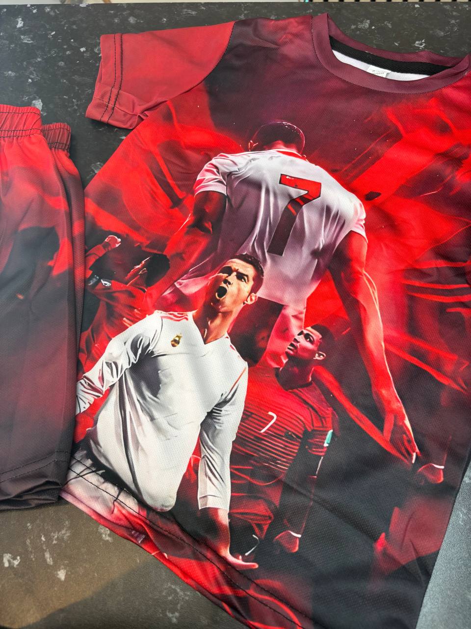 Cristiano Ronaldo #7 'Red Inferno' Graphic T-Shirt & Shorts Fan Set (5 -7 Years)