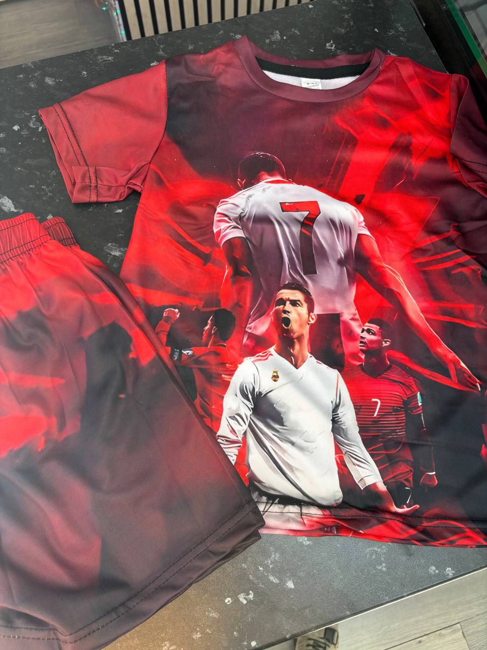 Cristiano Ronaldo #7 'Red Inferno' Graphic T-Shirt & Shorts Fan Set (5 -7 Years)