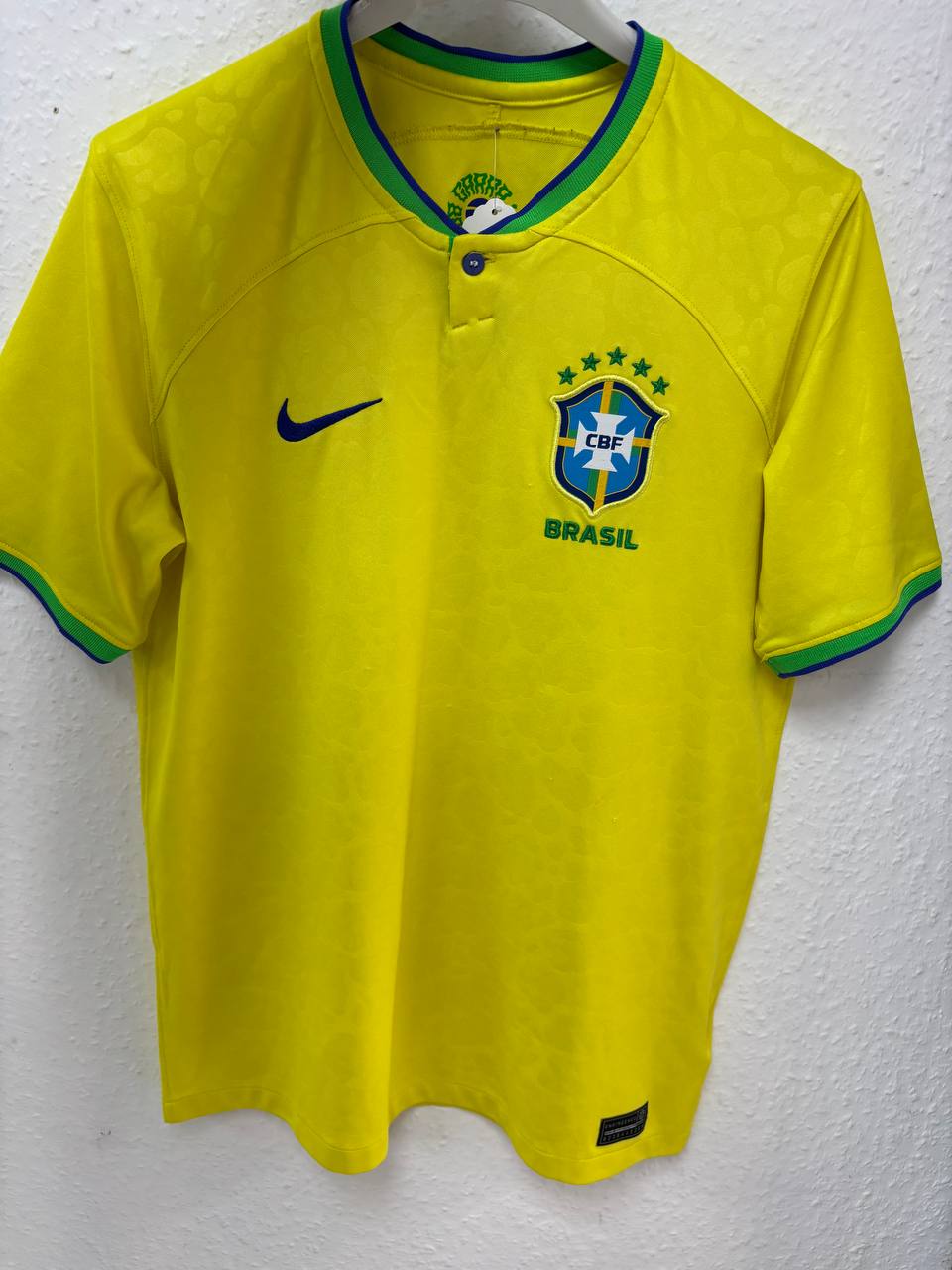 Brazil National Team Home Jersey Yellow CBF Nike Football Soccer Shirt (XS) (11 - 13 Years)