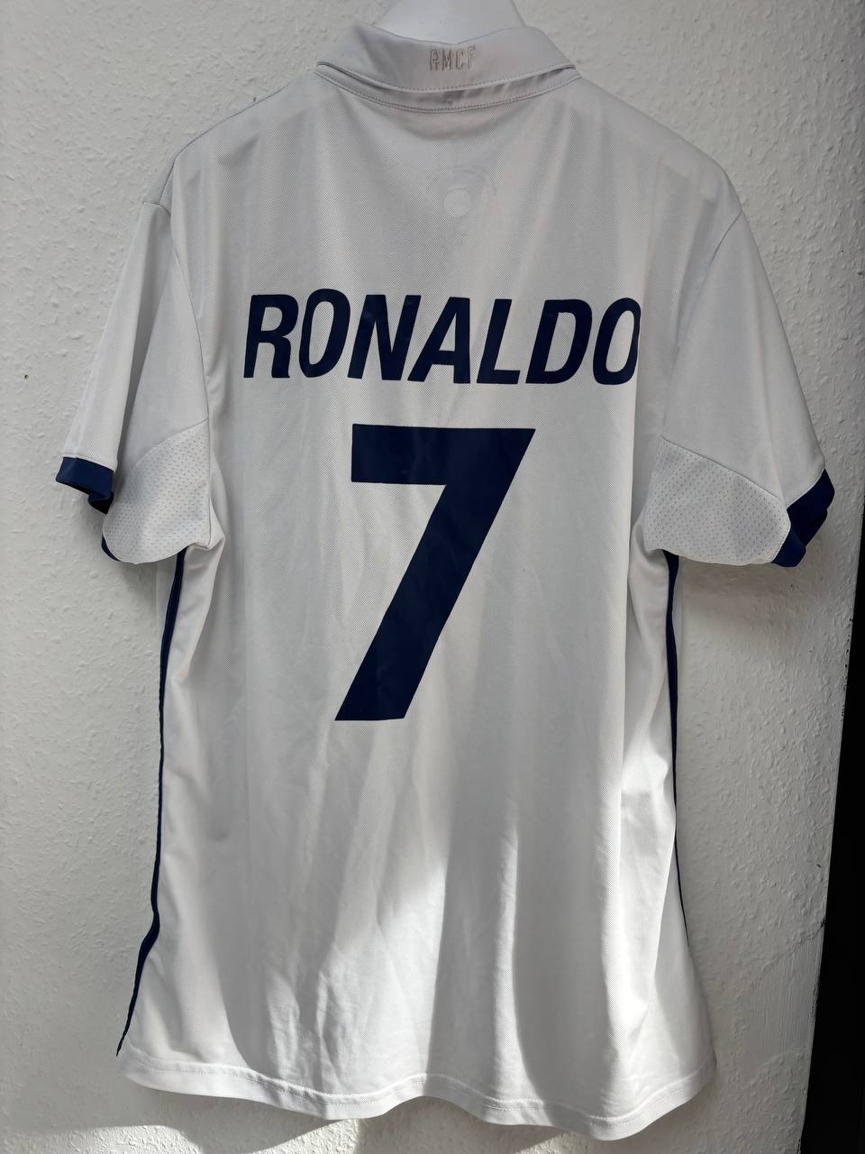 Classic Real Madrid Home Jersey - Cristiano Ronaldo #7 - Polo Collar Fan Shirt (M)