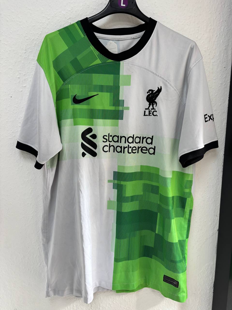 Liverpool FC 2022/23 Away Jersey - White & Green Geometric Design (L)
