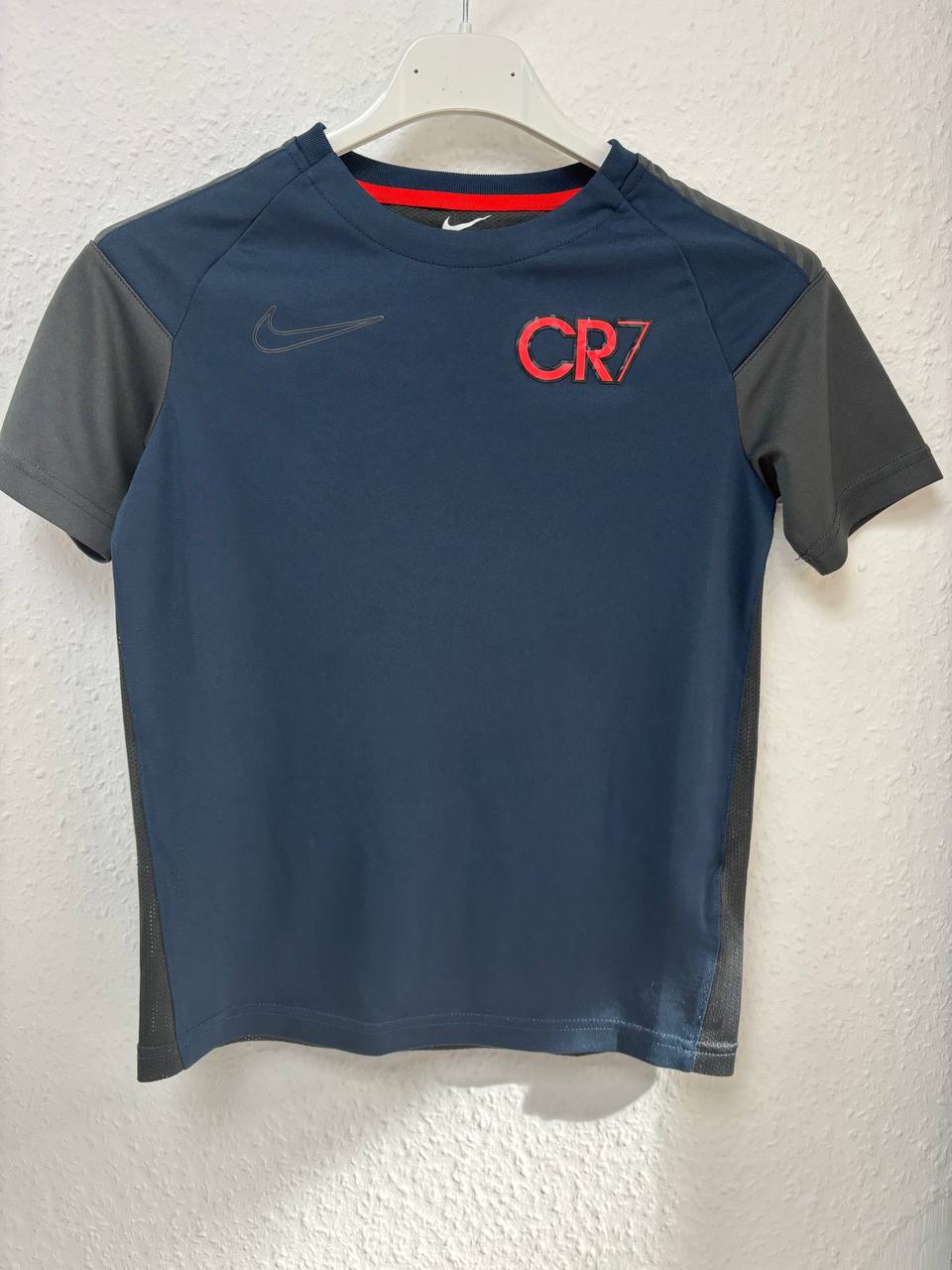 Kids' Nike CR7 Cristiano Ronaldo Training T-Shirt  (5 - 7 Years)