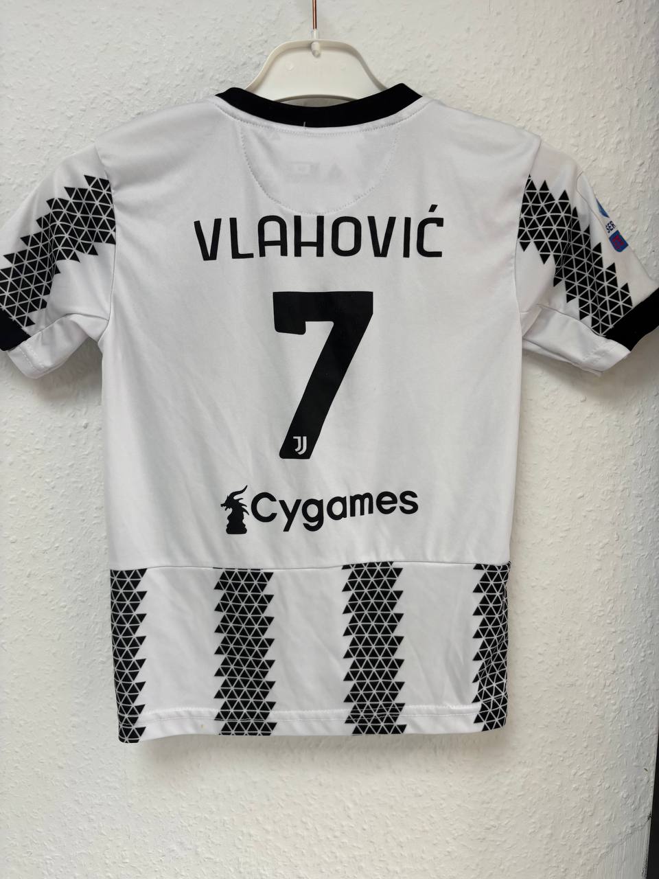 Kids' Juventus Home Football Jersey - Dusan Vlahović #7  (2 - 5 Years)