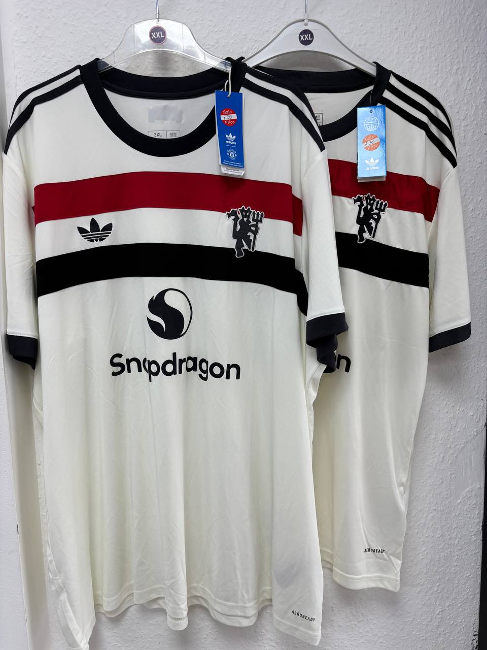 Manchester United 2023/24 Third Kit - White Retro Style with Snapdragon Sponsor (3XL)