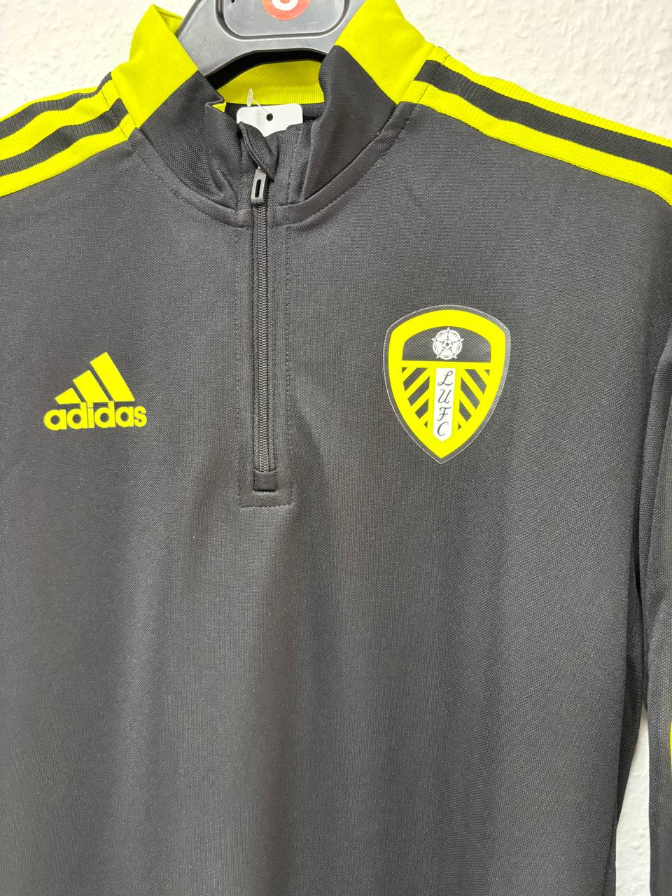 Leeds United Adidas Black & Neon Yellow 1/4-Zip Training Top (S)