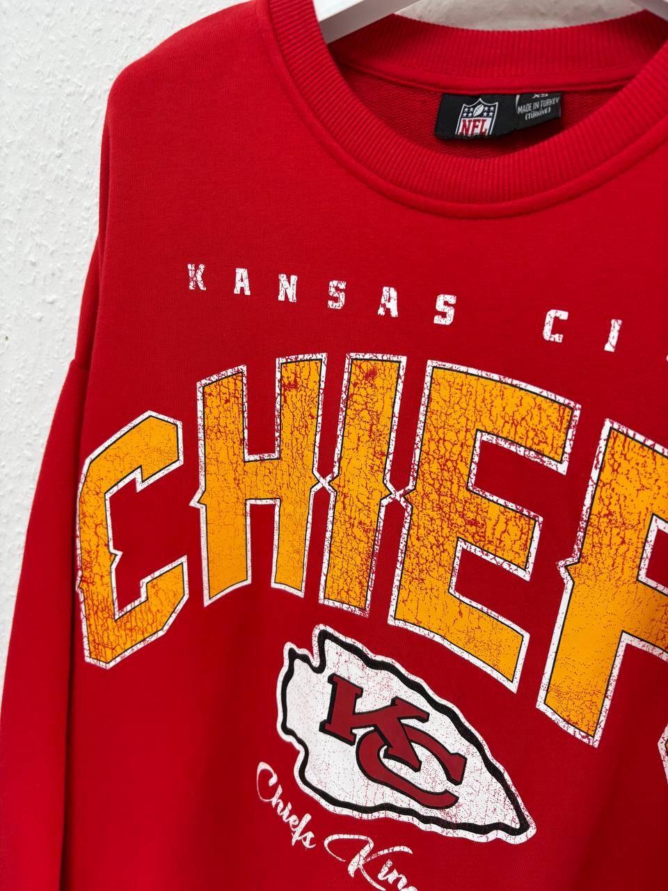 Kansas City Chiefs Red Vintage Style Pullover Sweatshirt | NFL 'Chiefs Kingdom' Fanwear (XS)