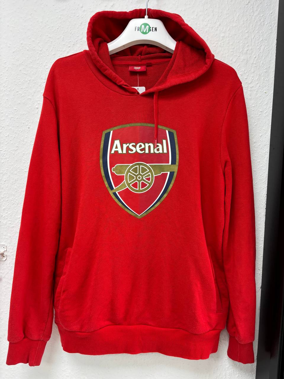 Arsenal FC Cannon Crest Red Pullover Hoodie   (M)
