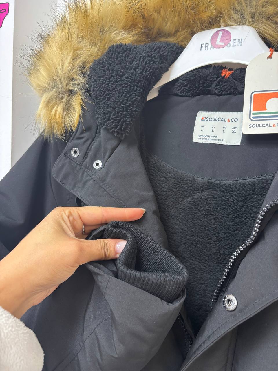 SoulCal & Co. Men's Black Sherpa-Lined Parka Jacket | Faux Fur Hood Winter Coat (L) NEW