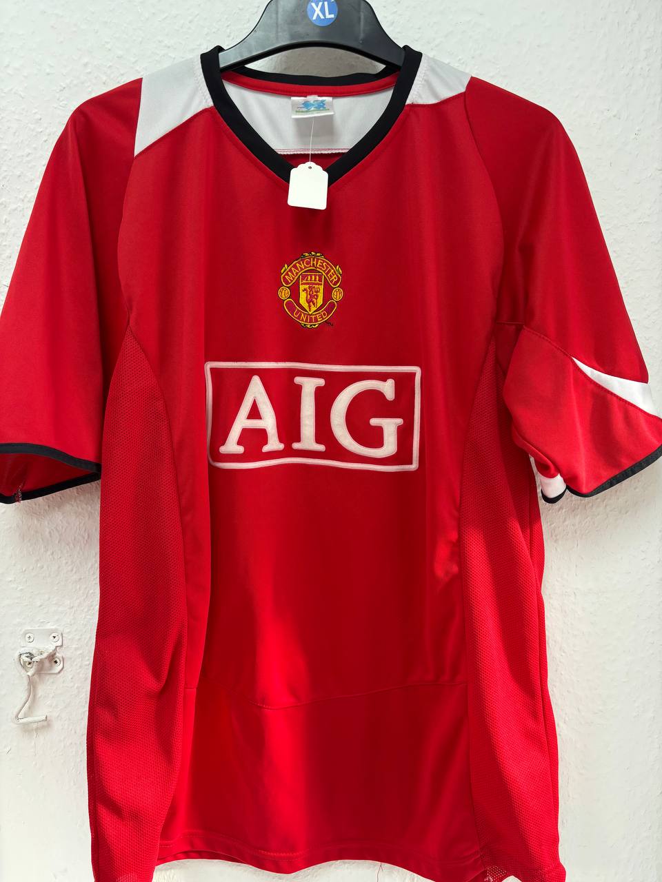 Classic Manchester United 2006/08 Home Jersey - AIG Era  (XL)