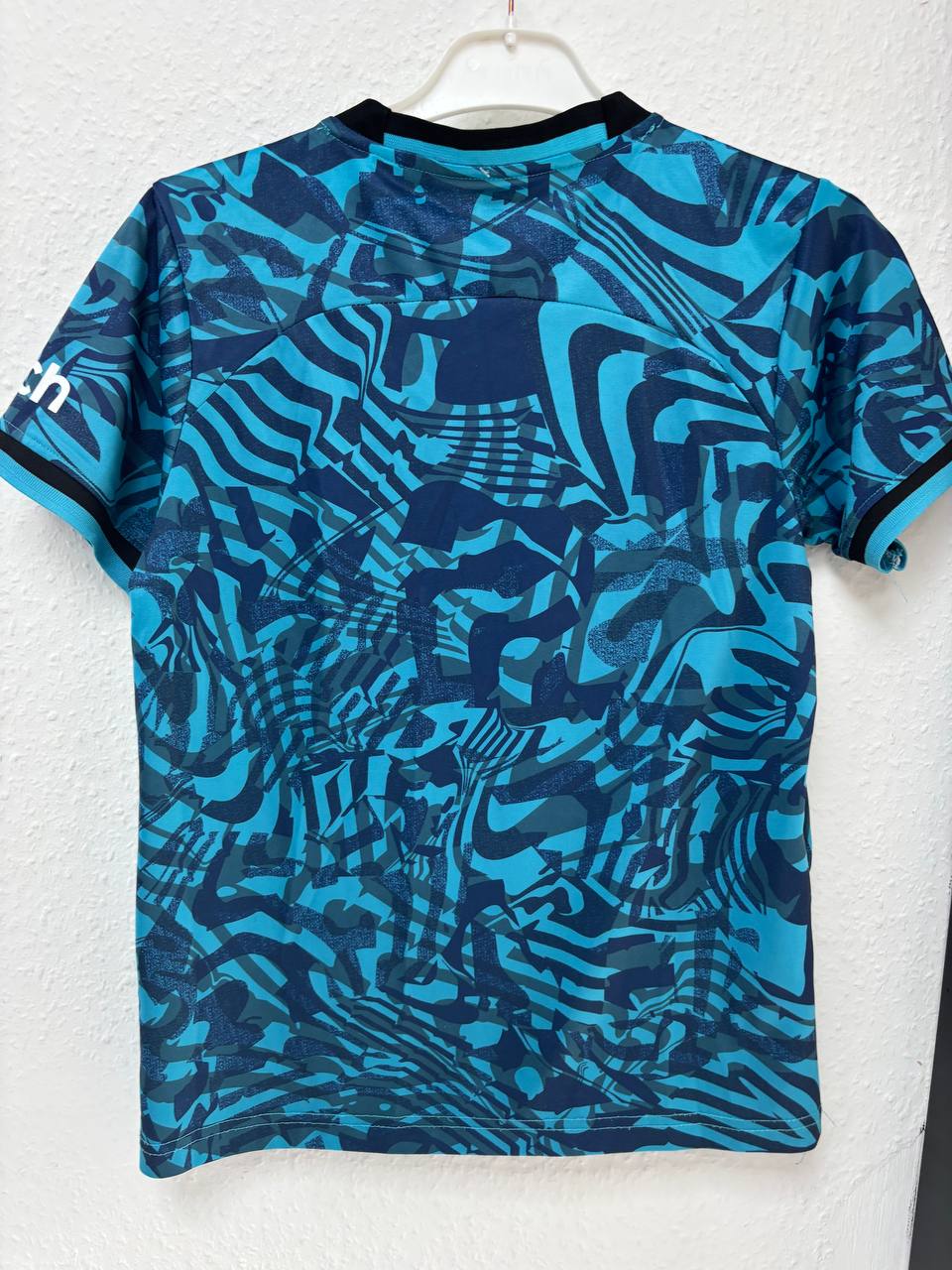 Tottenham Hotspur 2022/23 Third Jersey - Bold Blue Abstract Print  (10 -12 Years)