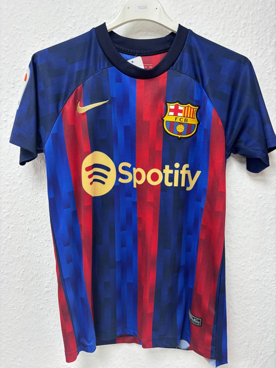 FC Barcelona Pedri #16 Home Jersey - 2022/23 Season (8 - 10 Years)