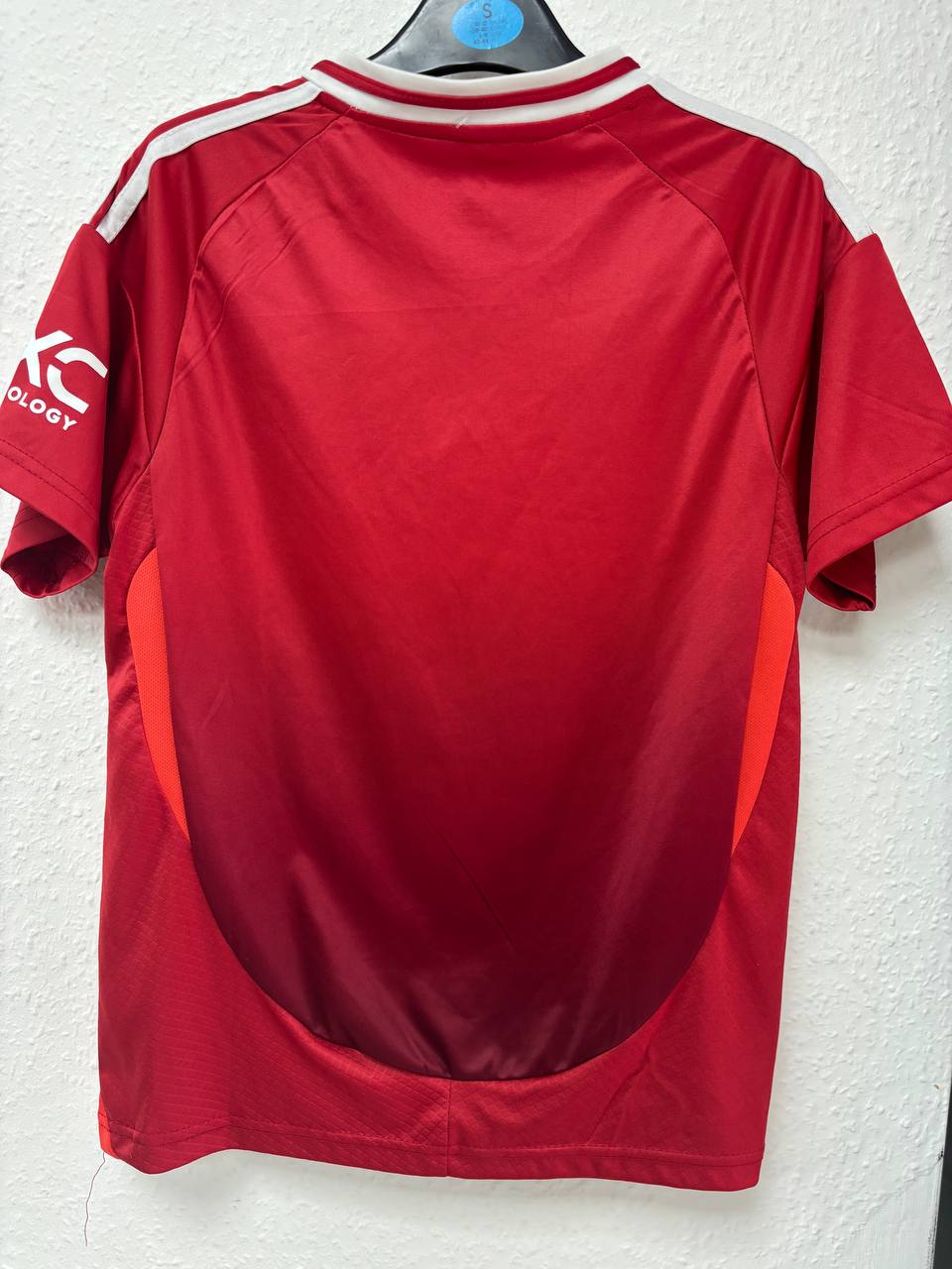 Manchester United FC Home Jersey - Red with Snapdragon Sponsor (2024/25) (10 - 12 Years)