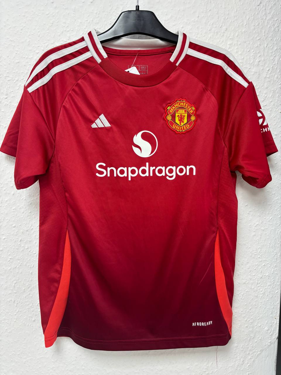 Manchester United FC Home Jersey - Red with Snapdragon Sponsor (2024/25) (10 - 12 Years)