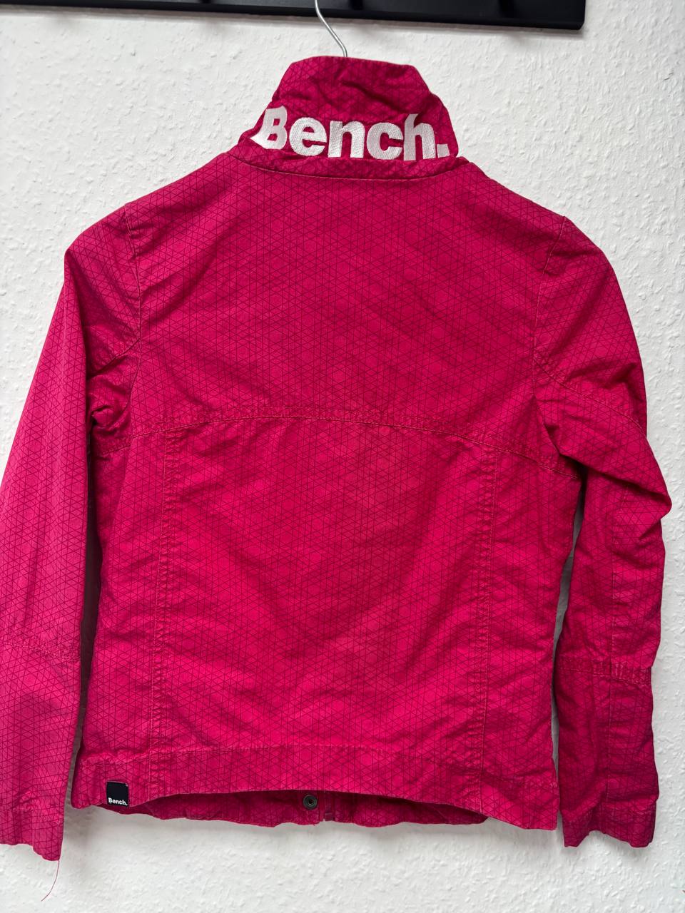 Girls' Bench Pink Full-Zip Windbreaker Jacket | Geometric Pattern & High Collar (7 - 8 Years)