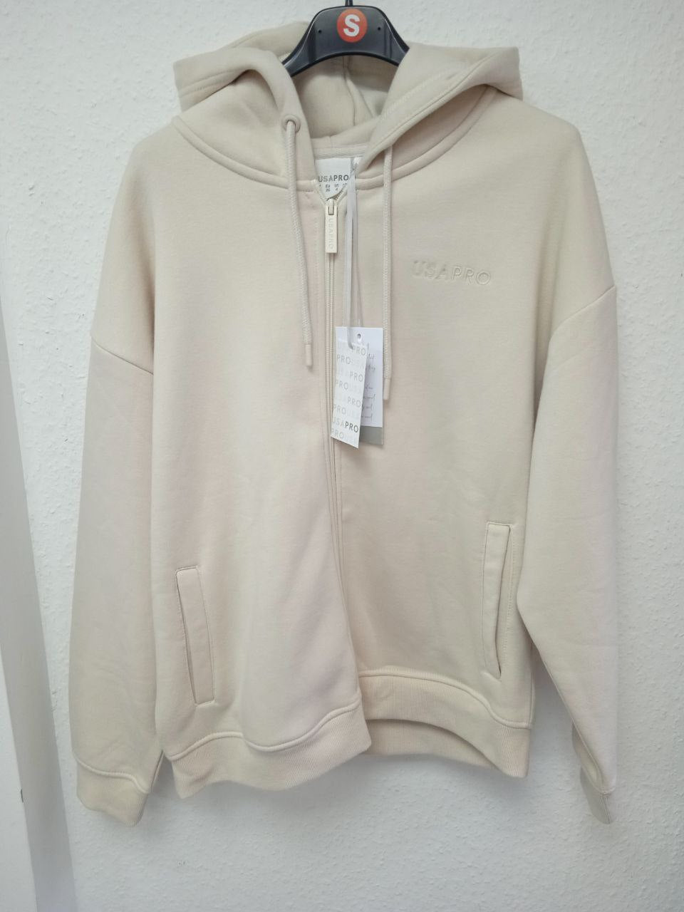 USA Pro Oversized Full-Zip Hoodie - Soft Cream (XS)